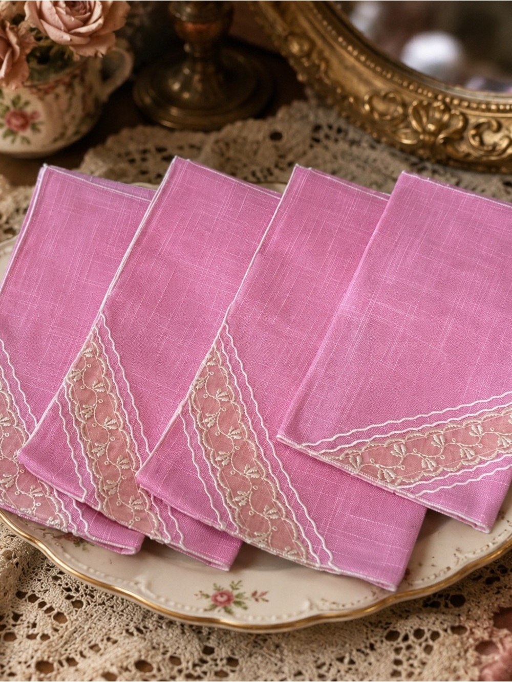 Vintage Pink Cloth Napkins Set of 4 White Embroidered Floral Lace Trim Tea Time